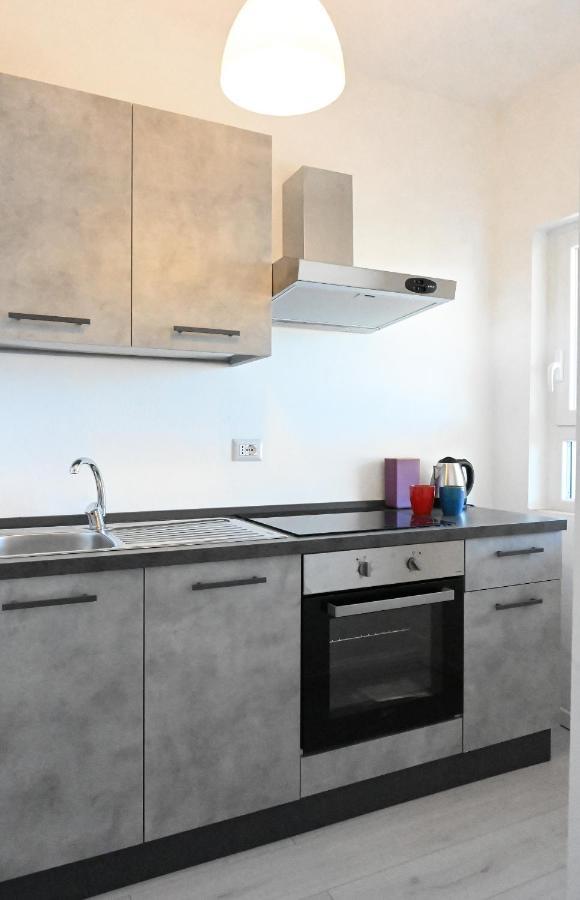 Apartmán Lyceum Flat Olbia Exteriér fotografie
